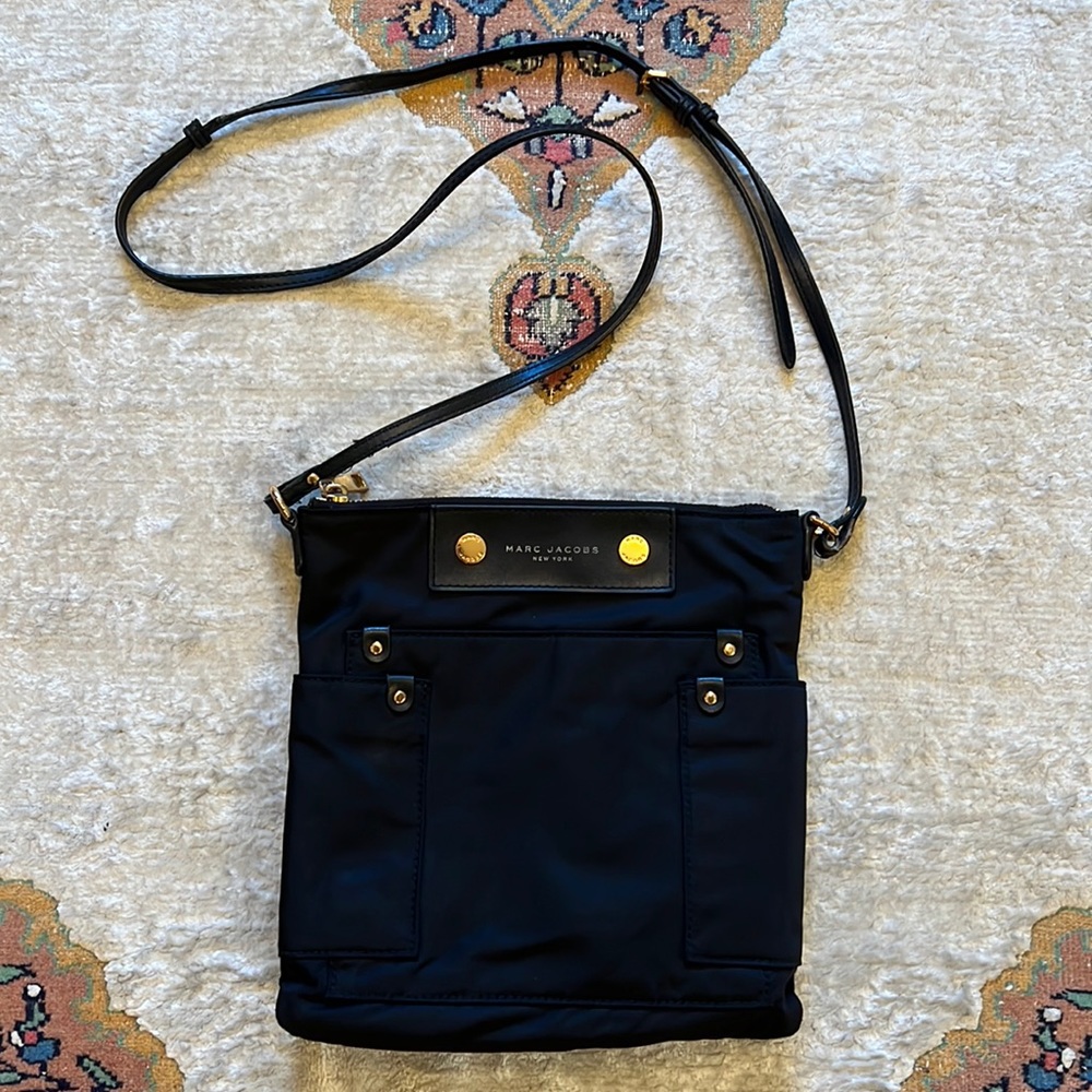 Marc Jacobs ‼️Final Sale‼️crossbody black purse